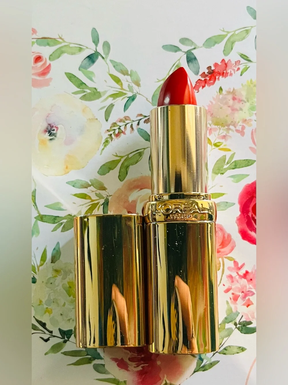 Red Classic Cream Lipstick